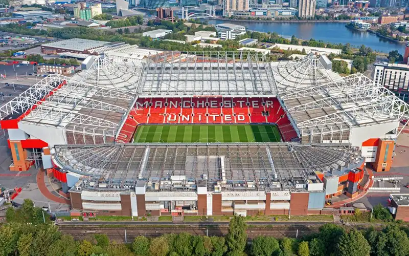 SVĐ Old Trafford nhìn từ trên cao